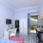Bed & Breakfast Auditorium